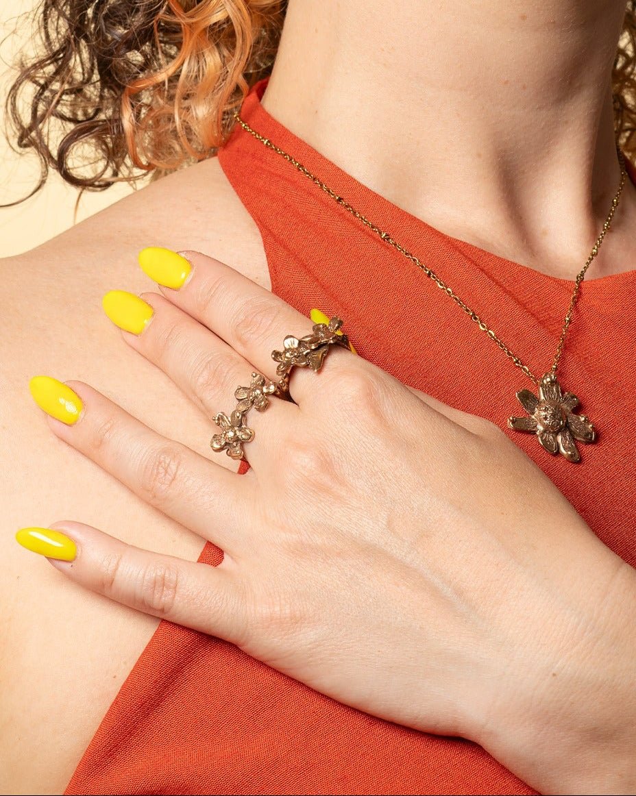 Anello con due fiori - Breccia Studio -