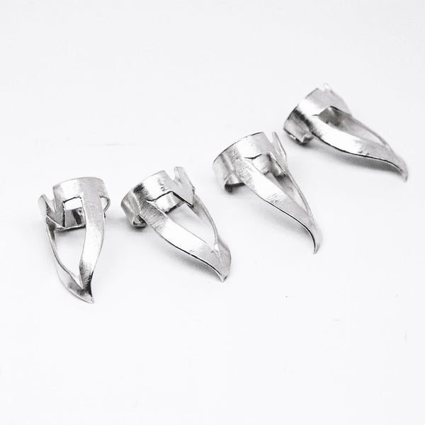 Pantera - anello regolabile - Breccia Studio - unghie gioiello