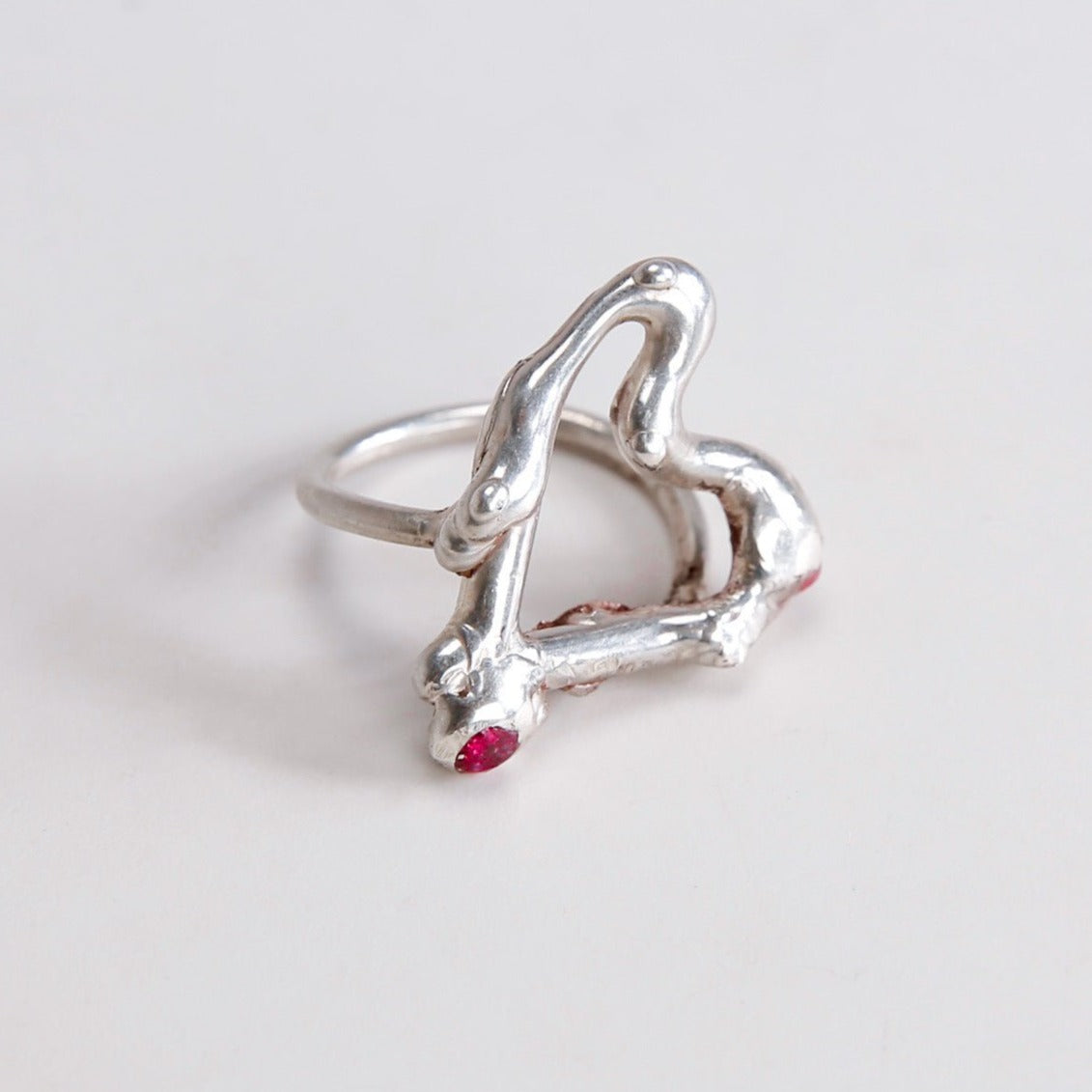 Anello Cuore in fiamme - Breccia Studio -